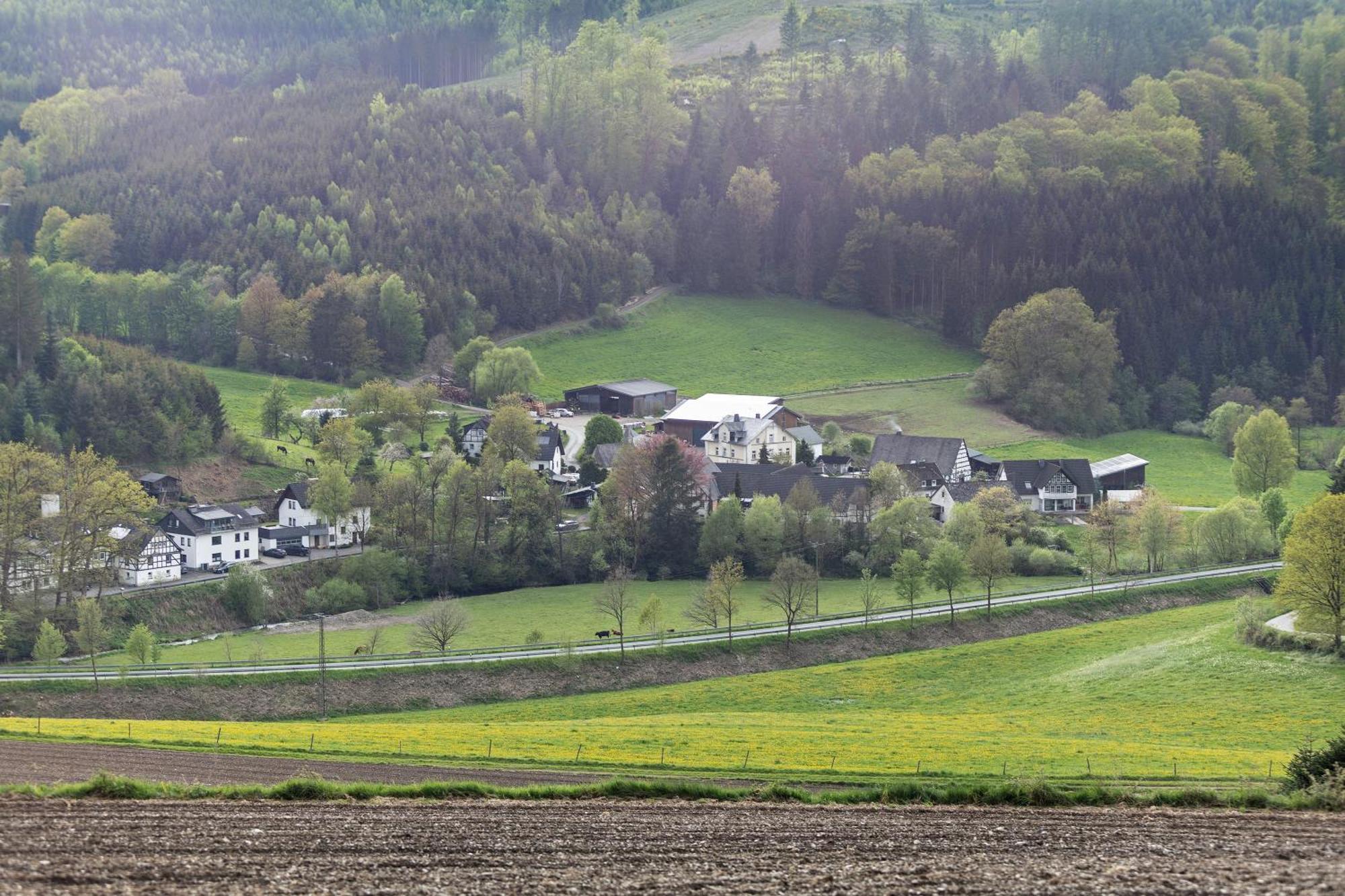 Ferienwohnung Peitz Eslohe Esterno foto